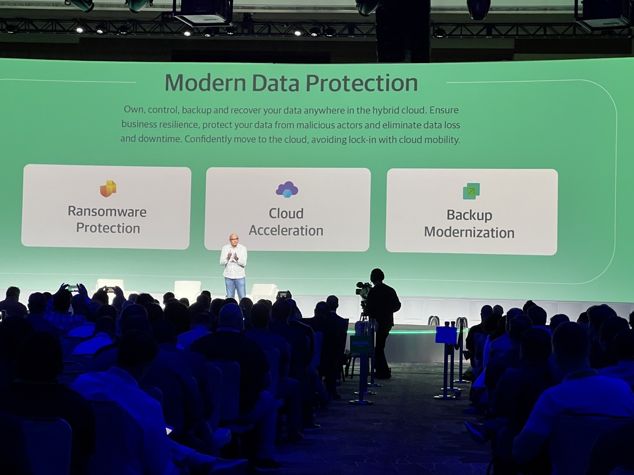 VeeamOn 2022 stage Webinar Veeam Data Protection Trends
